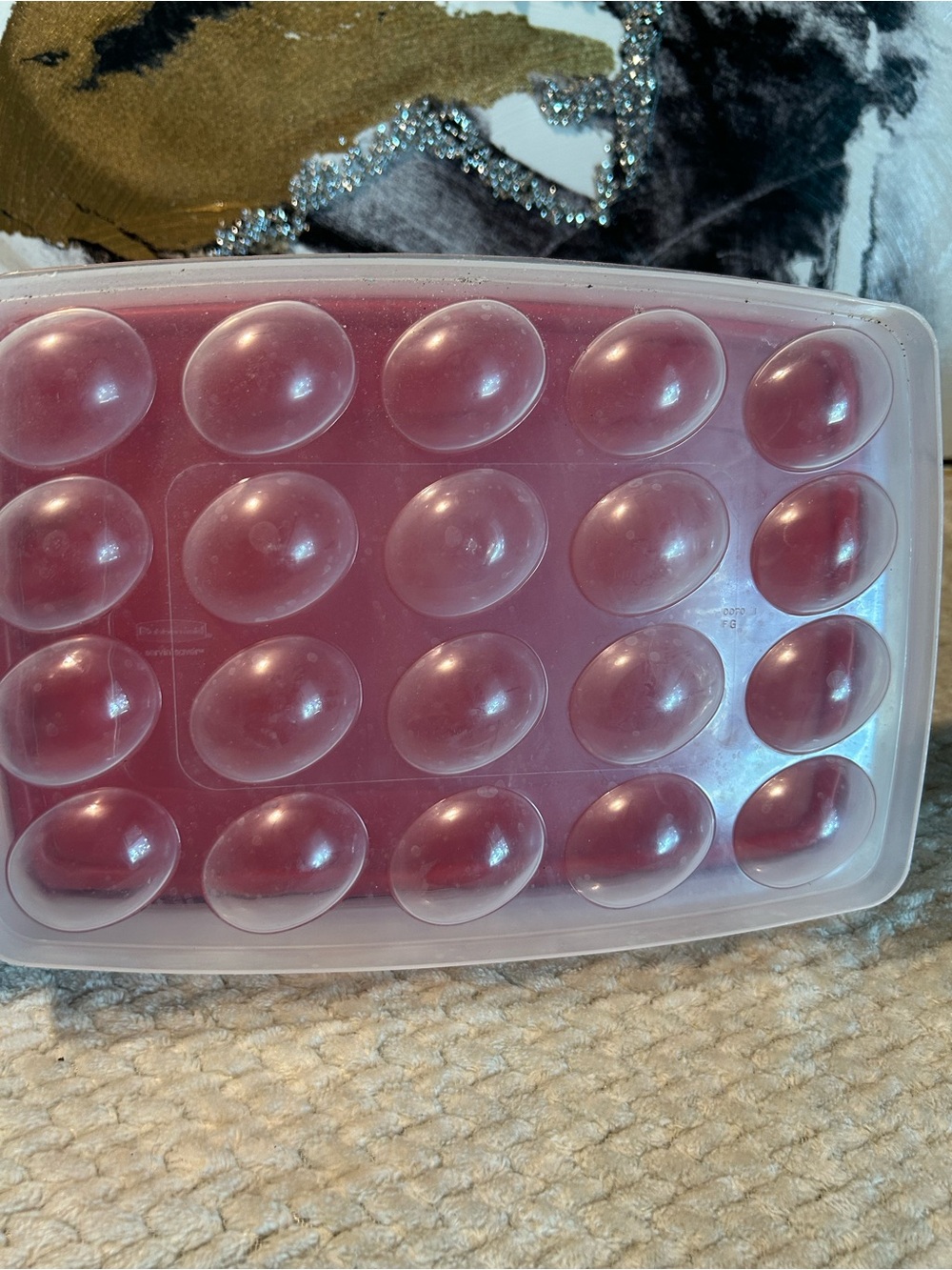 Vintage Rubbermaid deviled egg holder